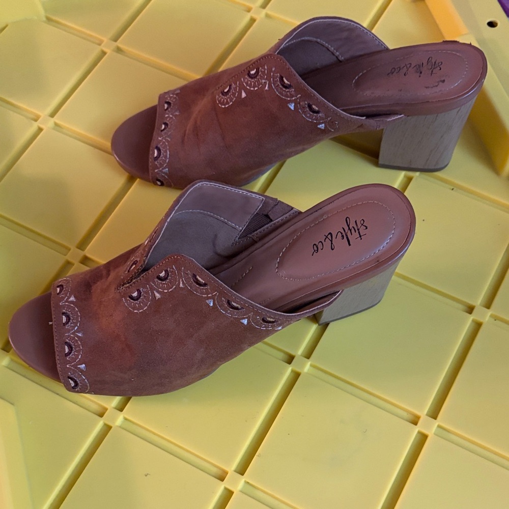 Style & Co. Brown Suede Peep-Toe Slide Mules With Cutout Detail View 4